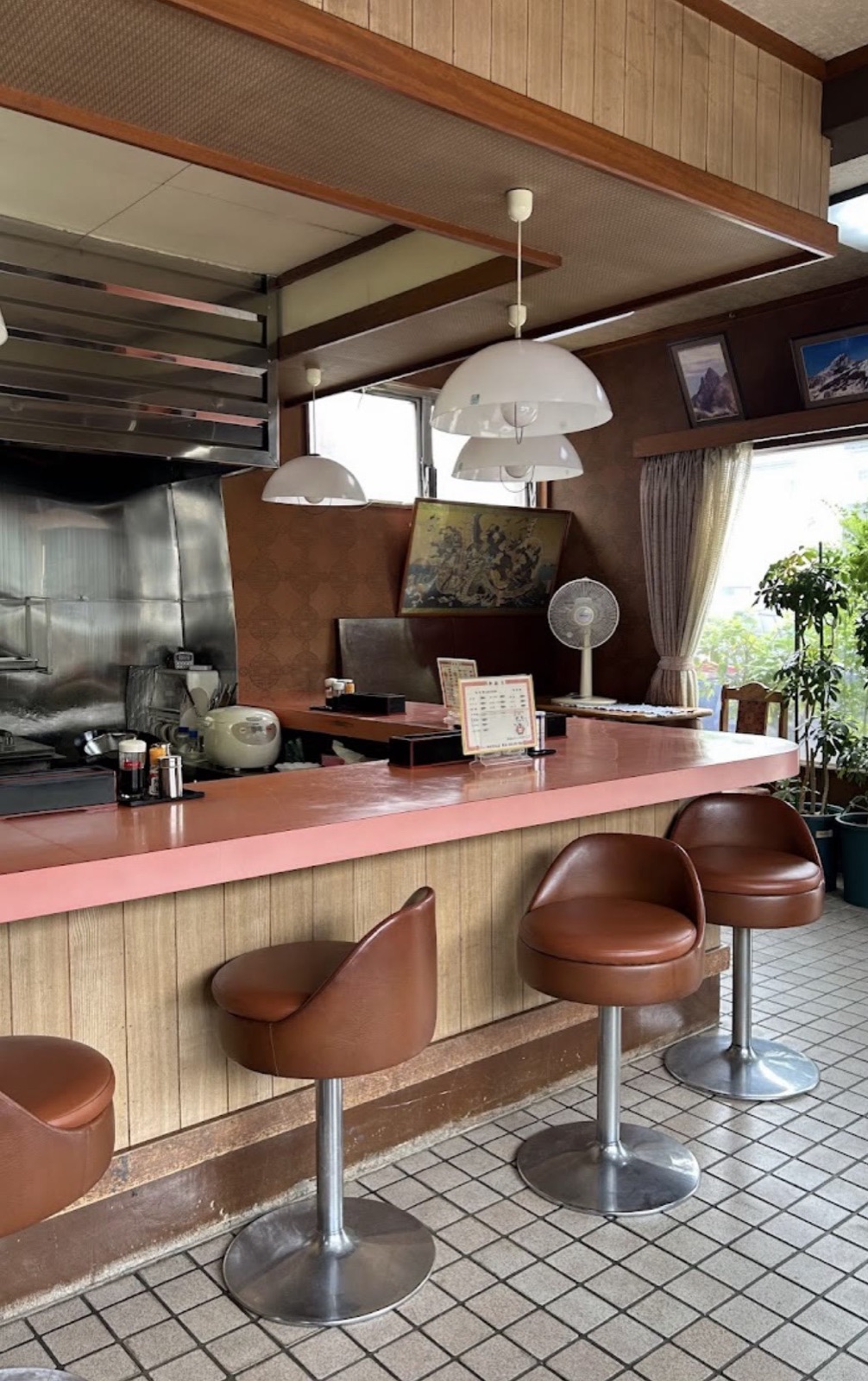 店内カウンター席