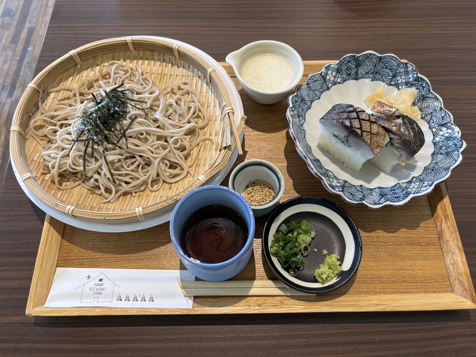 そばとお魚料理のセット